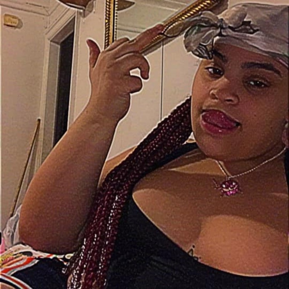 Meet your Posher, Beba